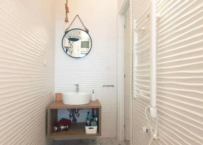 Cheerful Flat In Funky Roma