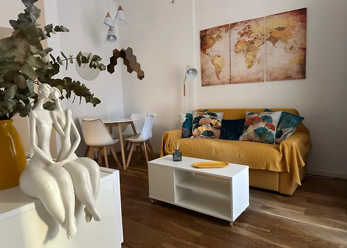 Cheerful Flat In Funky Apartamento